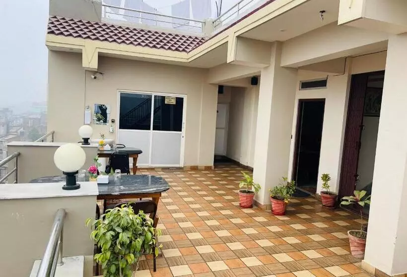 هتل Janakpur Inn