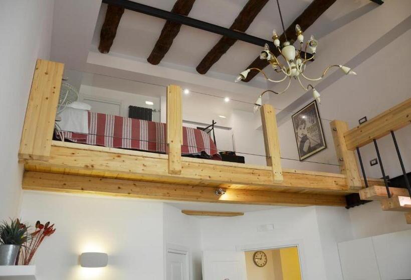 پانسیون Casa Cesira Incentro