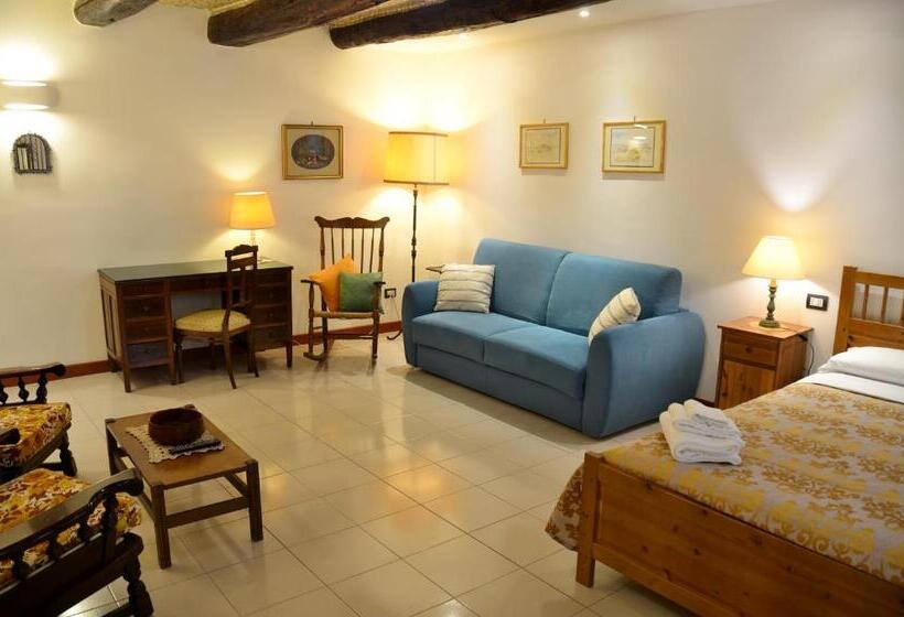 پانسیون Casa Cesira Incentro