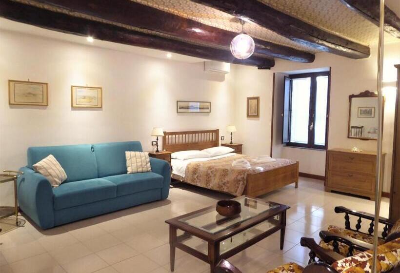 پانسیون Casa Cesira Incentro