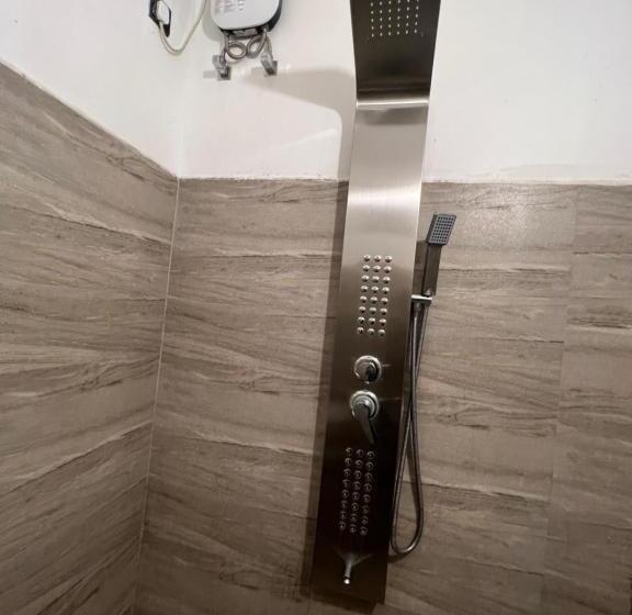 Pensjonat Delmond Lake Anuradhapura