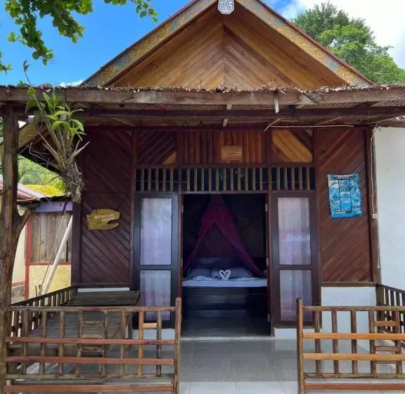 ペンション Dolphin Homestay