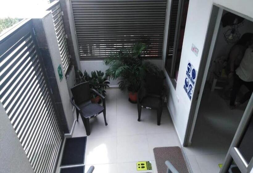 Пансион Hospedaje Las Moras