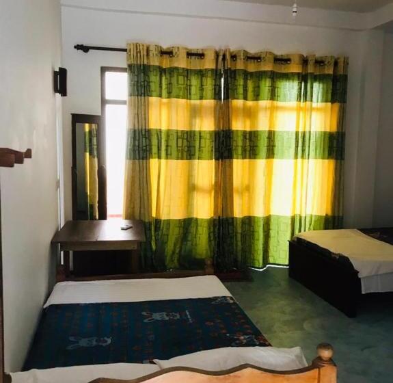 Pensió Satori Private House