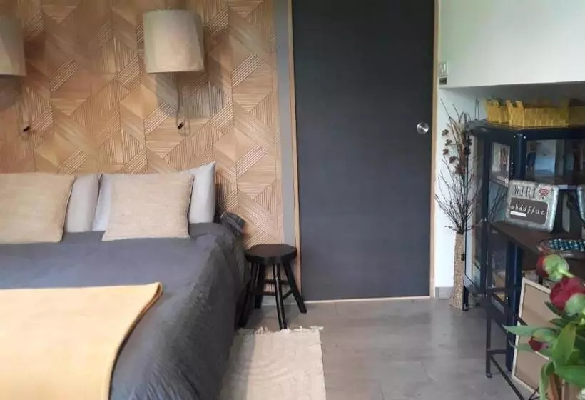 Aamiaismajoitus (B&B) L Hôthentique Proche Arras