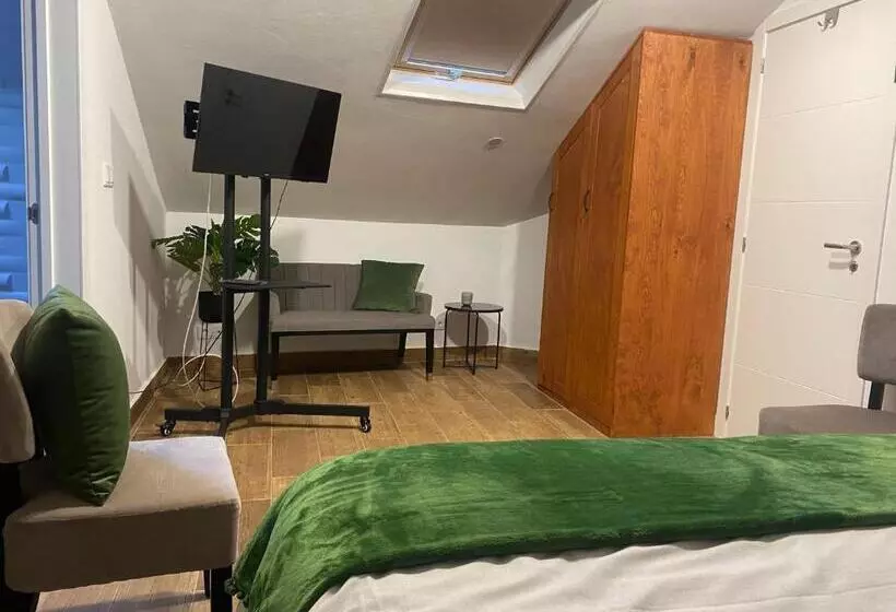 Aamiaismajoitus (B&B) Os Fentos