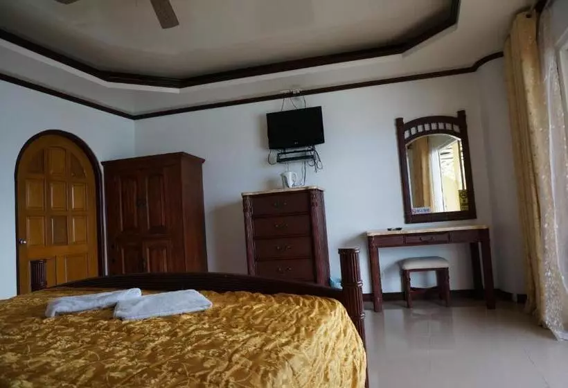 Hotelli Lalaguna Beach Club & Dive Centre