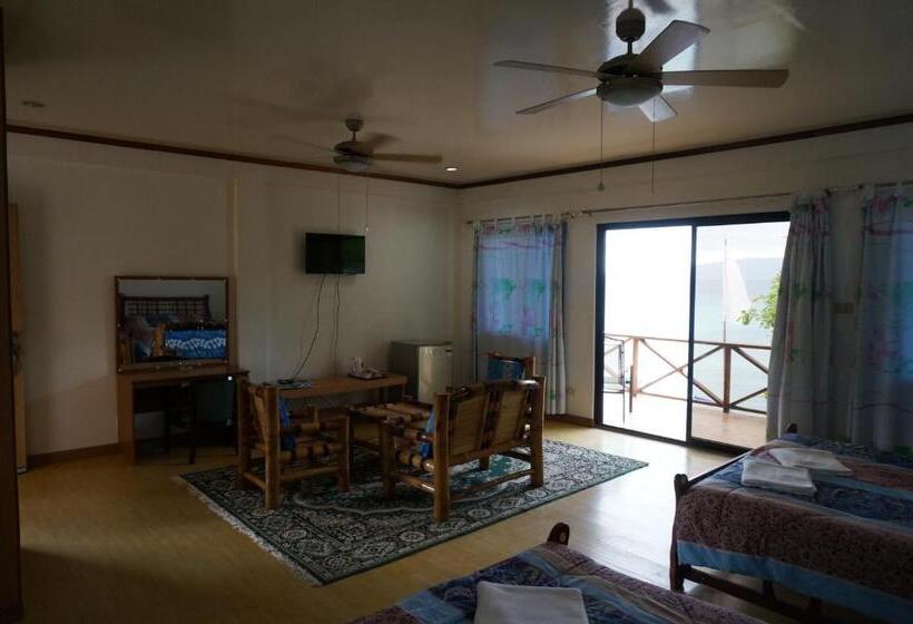 酒店 Lalaguna Beach Club & Dive Centre