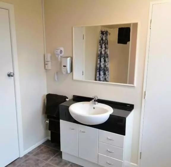 هتل Stanley Apartments