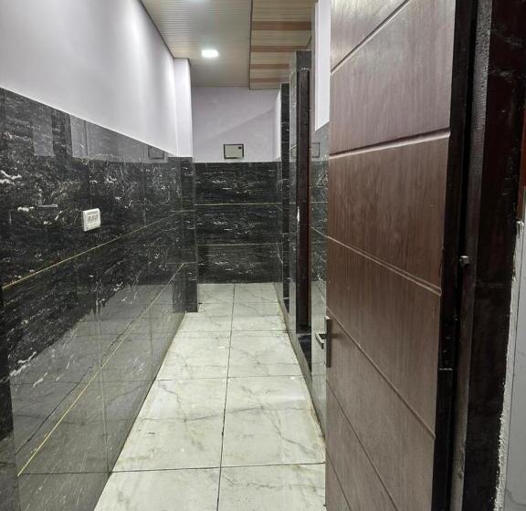 בית מלון כפרי The Kings Delight