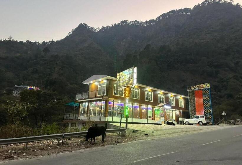 בית מלון כפרי The Kings Delight