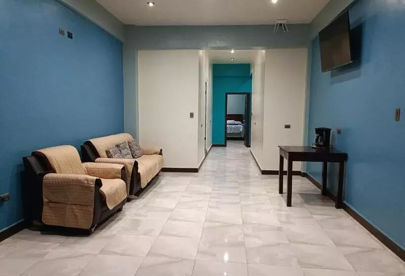 پانسیون Casa Chikuwa