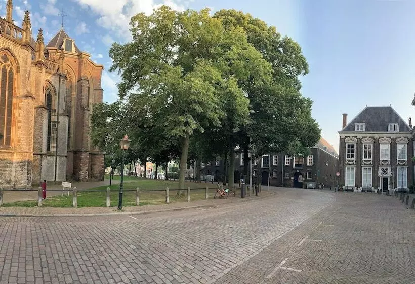 B&b Cleyn Cruysenborgh 1531