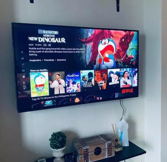 ベッドアンドブレックファースト Casa De Guapo   Ayala Serin East Taal View Condo