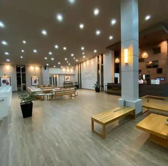 ベッドアンドブレックファースト Casa De Guapo   Ayala Serin East Taal View Condo