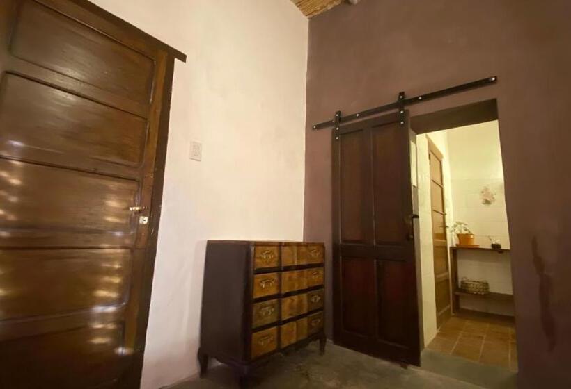 민박 El Cortijo Tinogasta