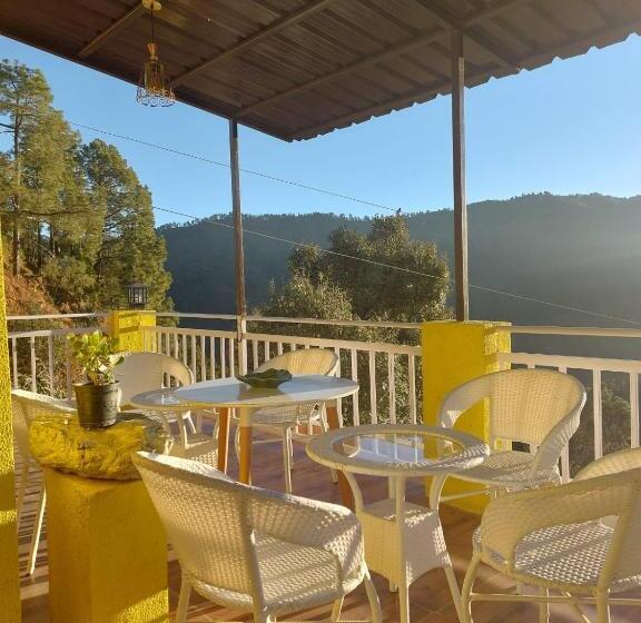 Bed and Breakfast Sukoon Boutique