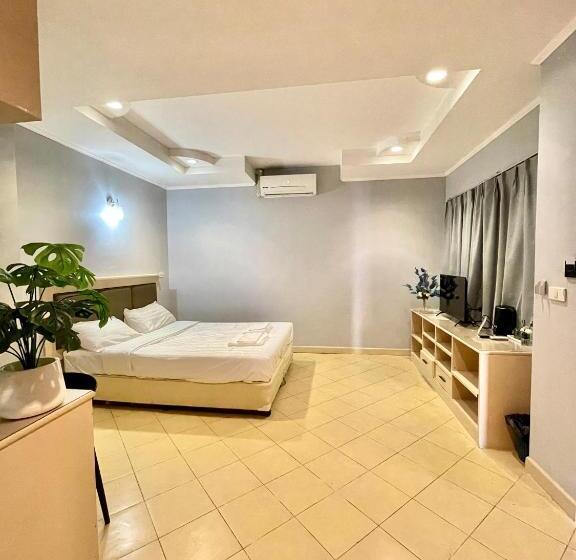 Hotelli Nona Pattaya