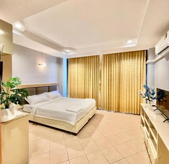 Hotelli Nona Pattaya