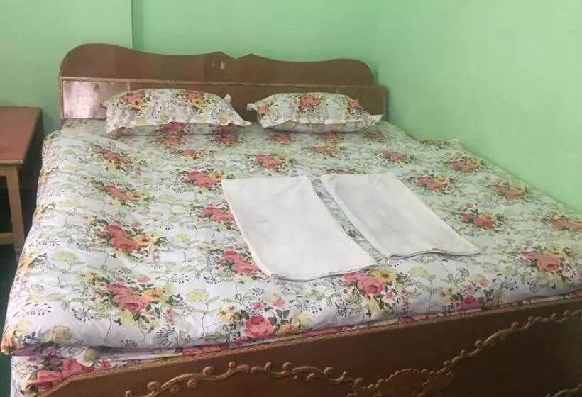 ホテル Preetam Uttarakhand