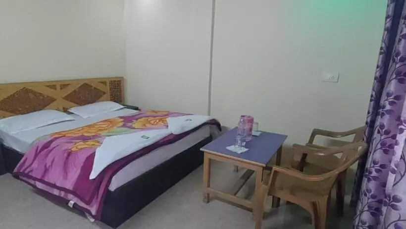 ホテル Preetam Uttarakhand