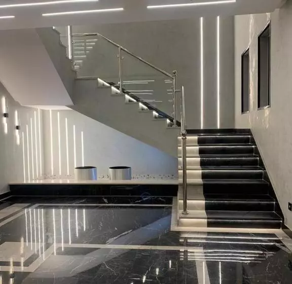 هتل قمة راحتي للشقق المخدومة Qimat Rahaity Serviced Apartments