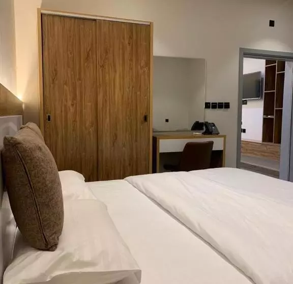 هتل قمة راحتي للشقق المخدومة Qimat Rahaity Serviced Apartments