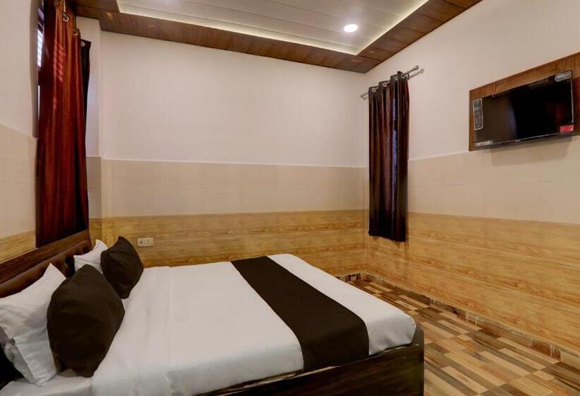 هتل Super Collection O Queen S Palace