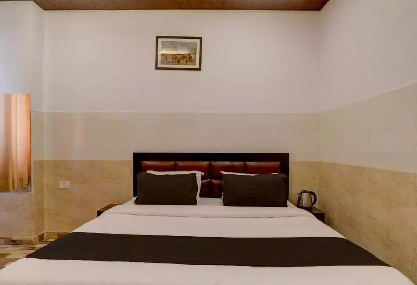 هتل Super Collection O Queen S Palace