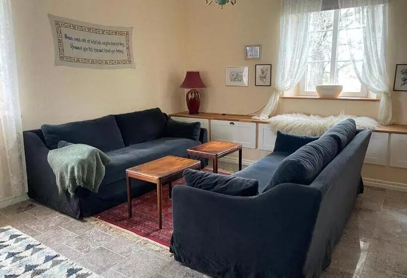 ホテル Snällfäll Country Living   åkerbo Gård Charmigt Renoverad Flygel