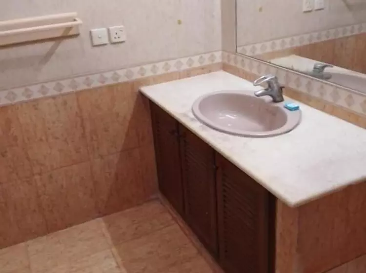 هتل Travel Lodge Clifton