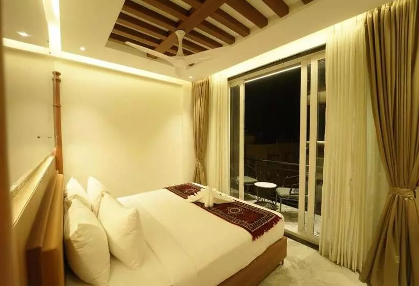 Hotelli Yuvraj Le Royale