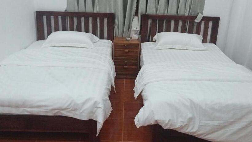 Pensión 阳光客栈