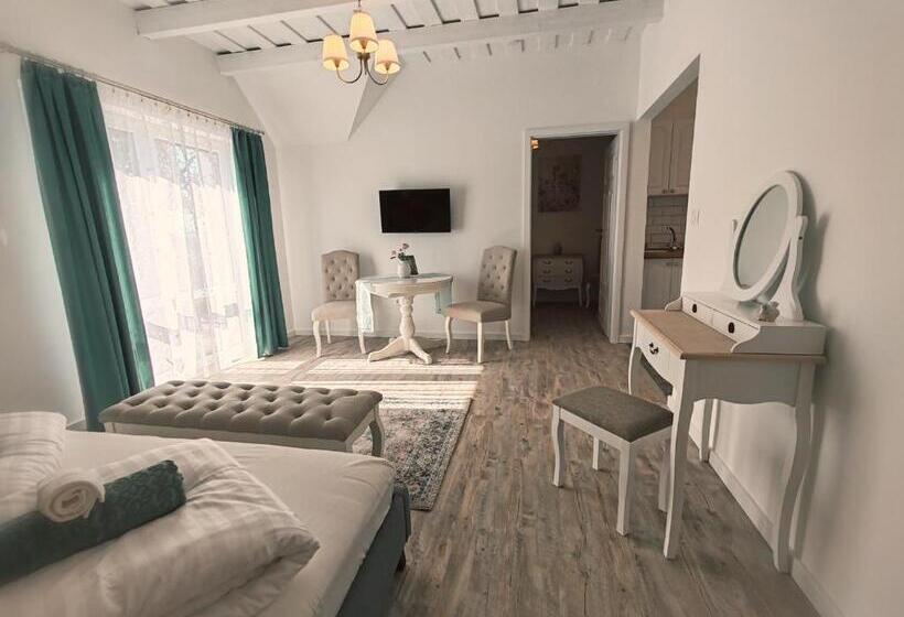 Pension Elisoria Superiors