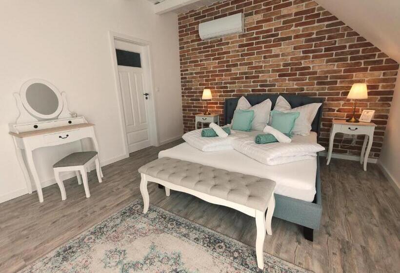 Pension Elisoria Superiors