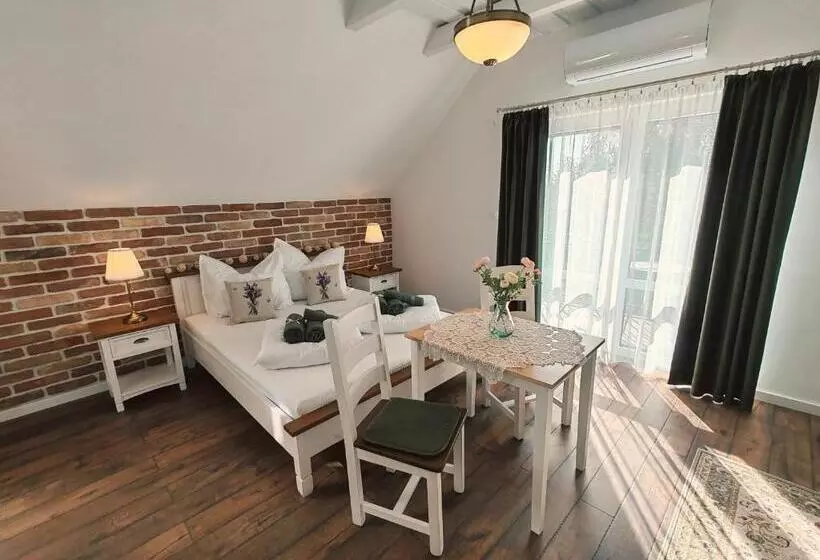 Majatalo Elisoria Superiors