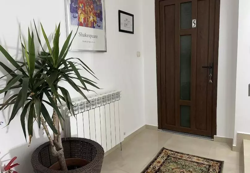 Majatalo Gemasoti House