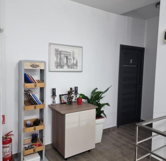 펜션 Gemasoti House