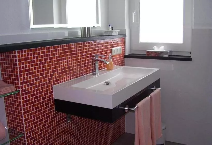 Majatalo Gäste Zimmer Am Elberadweg