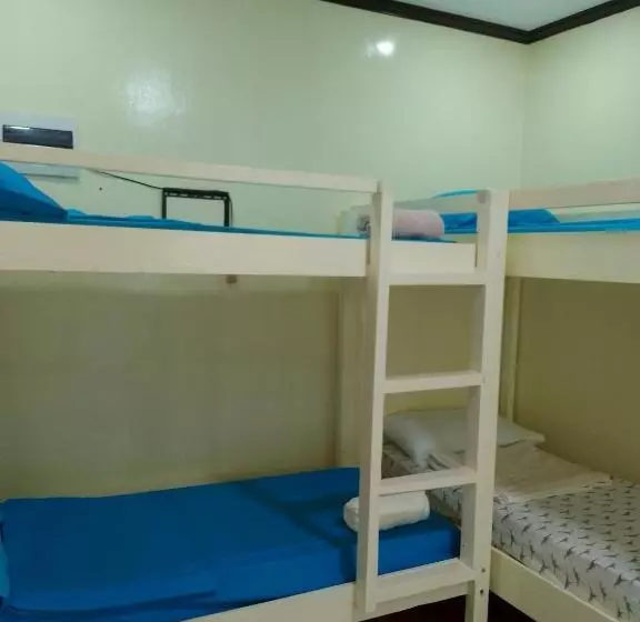 پانسیون Guyangan Homestay Siargao