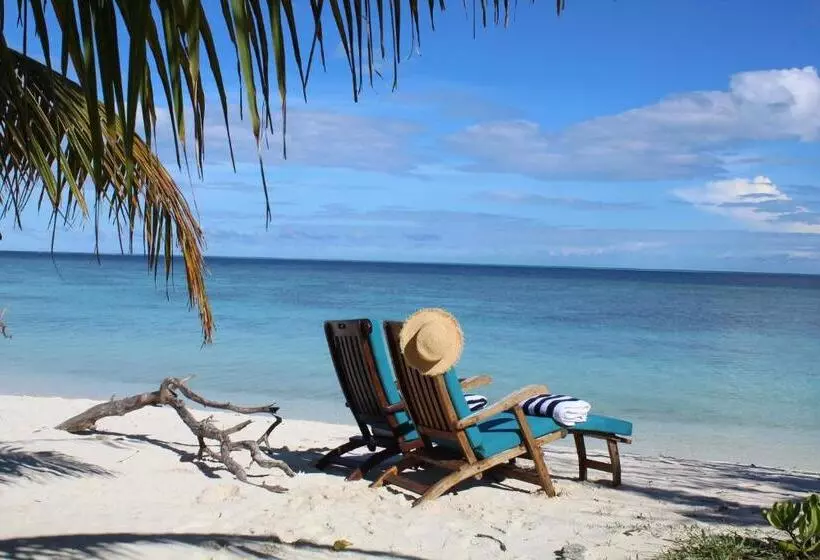 پانسیون Mamello Beach Club Maldives