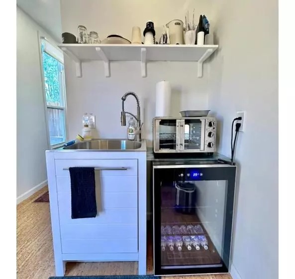 پانسیون Nomehaus Shipping Container Studio Residential Neighborhood Athens