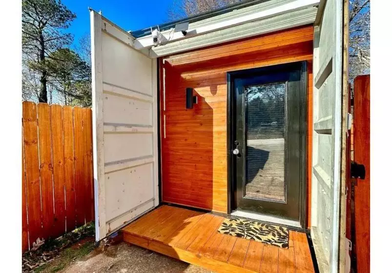 پانسیون Nomehaus Shipping Container Studio Residential Neighborhood Athens