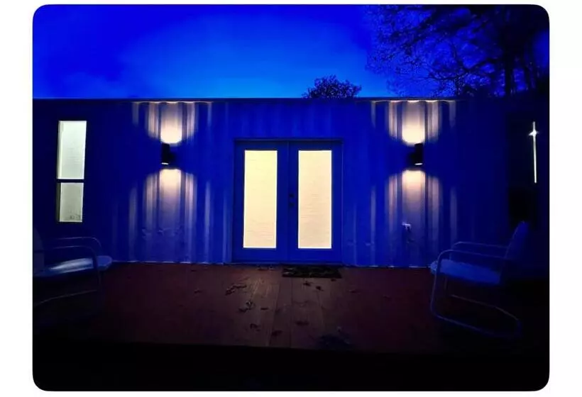 پانسیون Nomehaus Shipping Container Studio Residential Neighborhood Athens