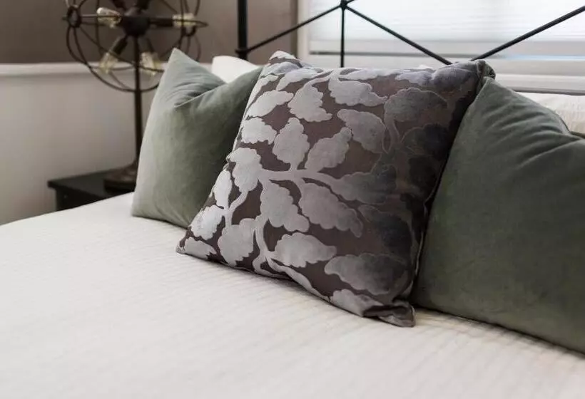 Petaluma Warehouse Lofts Unit D