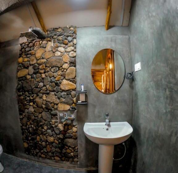 مبيت وإفطار Lamiaceae Wood Cabin