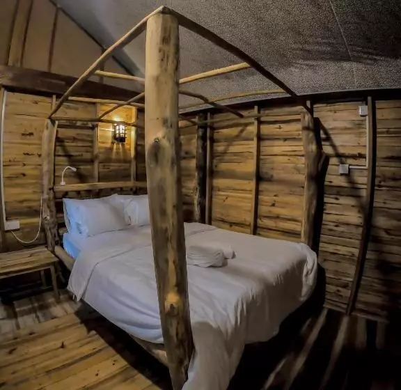 ベッドアンドブレックファースト Lamiaceae Wood Cabin