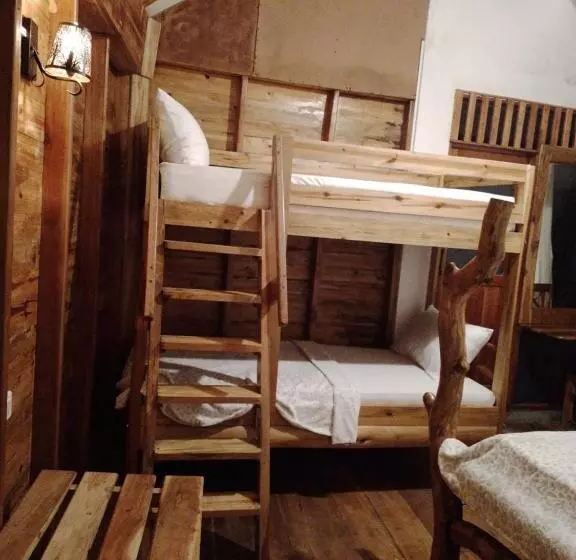 ベッドアンドブレックファースト Lamiaceae Wood Cabin