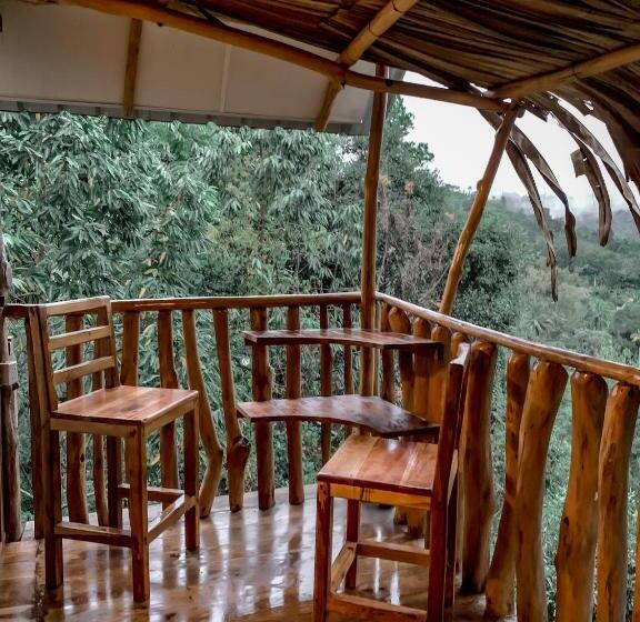 مبيت وإفطار Lamiaceae Wood Cabin