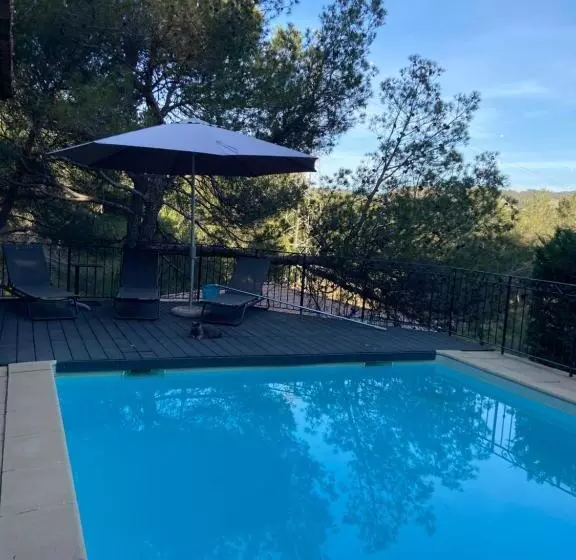 Aamiaismajoitus (B&B) Maison De Golfeur